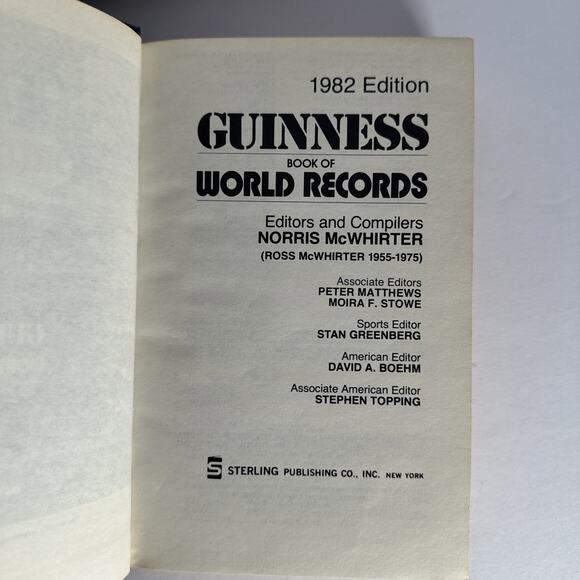 Guinness Book Of World Records~ 1982 Special Edition Hardcover - Picture 8 of 9